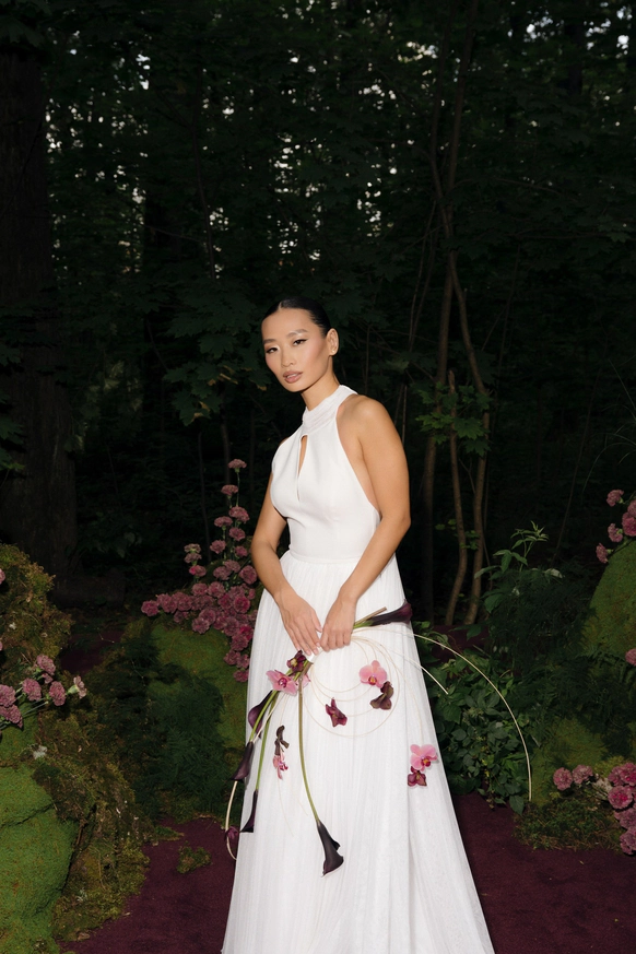 INSIDE WEDDING