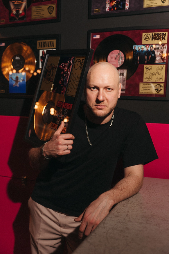 Александр Пелёвин DJ Pelёvin