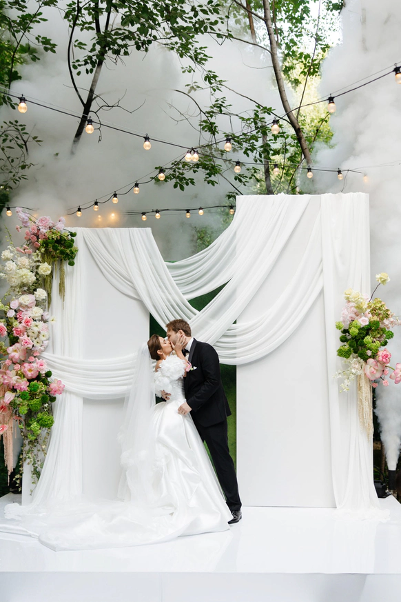 Wedding pie