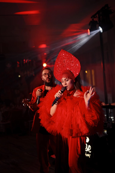 Bize cover band