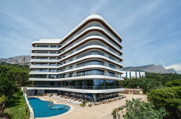 LUCIANO Wellness & SPA Foros