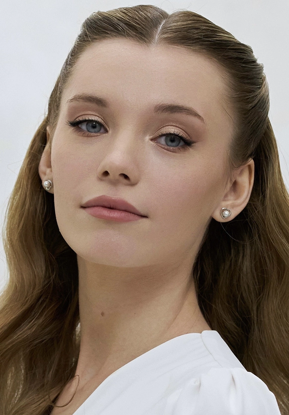 Елена Кононова