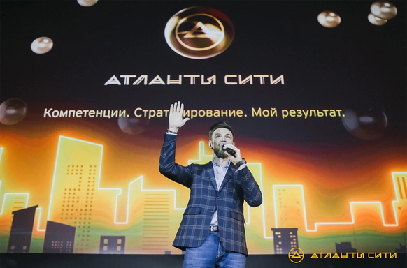 Александр Потехин