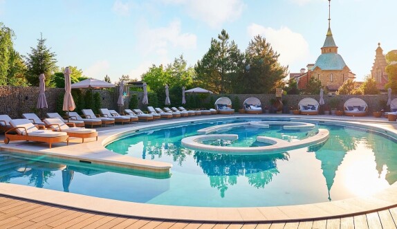 Old House Resort & SPA — видео