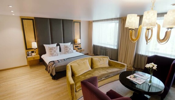 LUCIANO HOTEL&SPA KAZAN — видео