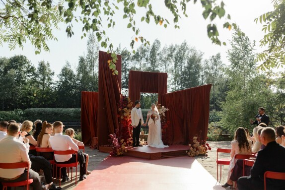 INSIDE WEDDING — видео