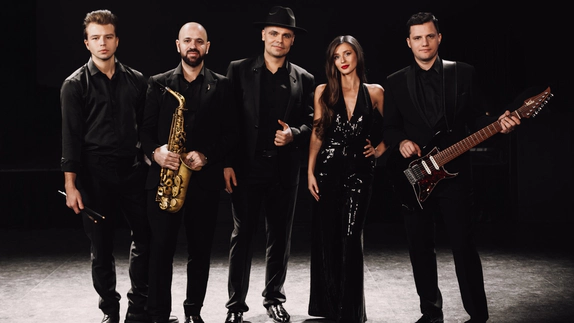 AVENTURA cover show — видео