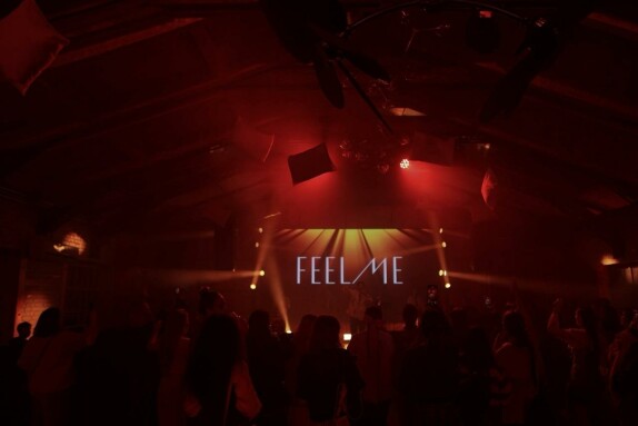 FeelMe — видео